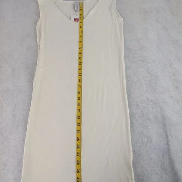 Sexy Mama Maternity Off White Dress Size 2 (NWT) - Picture 7 of 10